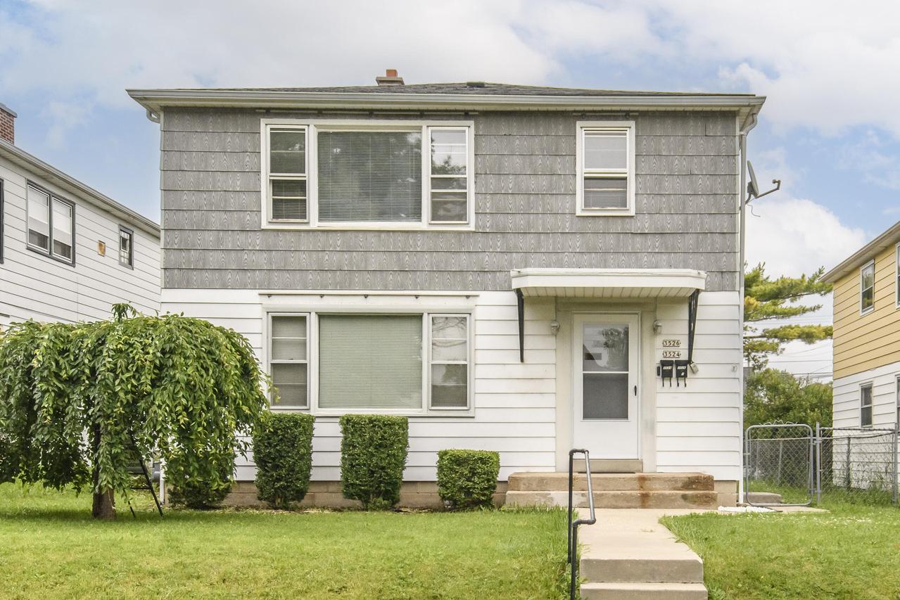 3524 N 85th St #3526, Milwaukee, WI 53222
