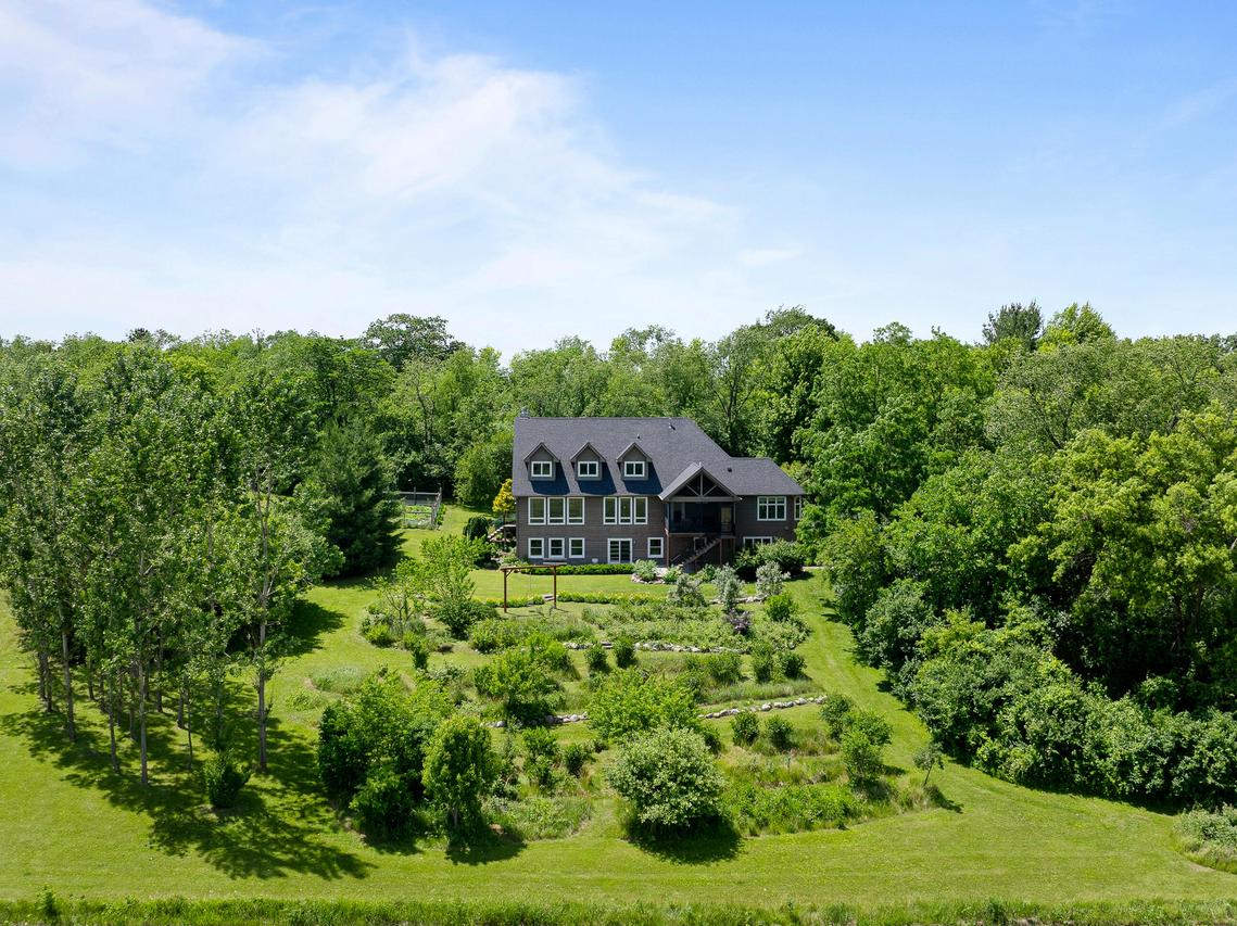 2541 South Rd, Lyons, WI 53105