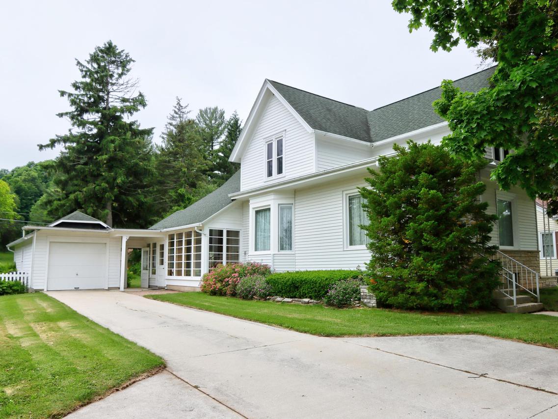 509 Western Ave, Plymouth, WI 53073