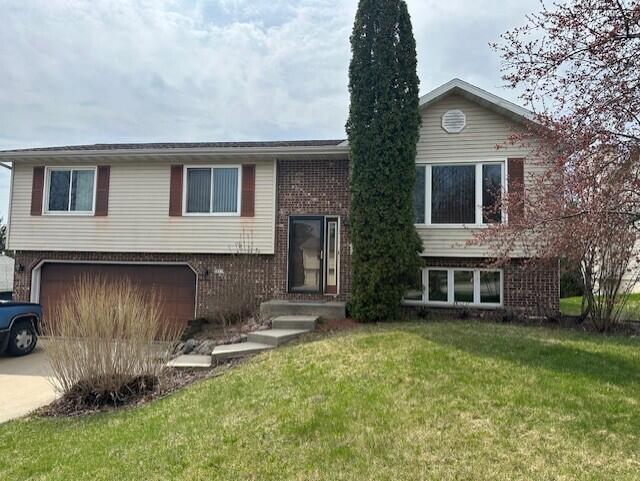 3315 Windsor Pl, West Bend, WI 53090