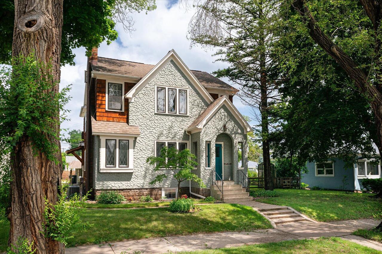 1801-1803 Cameron Ave, La Crosse, WI 54601