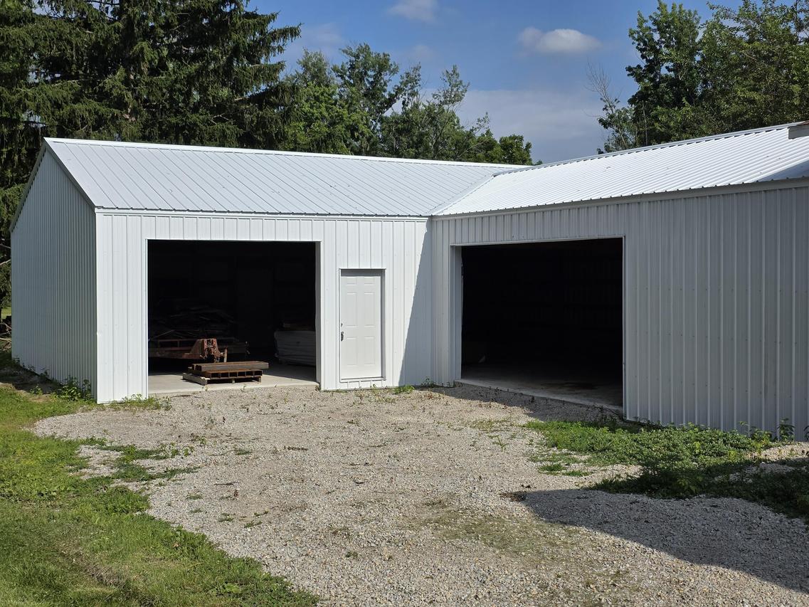 406 S College Ave, Fox Lake, WI 53933