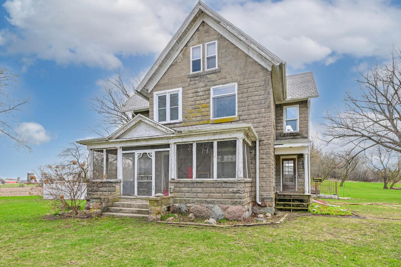 N8377 Bell School Rd, East Troy, WI 53120