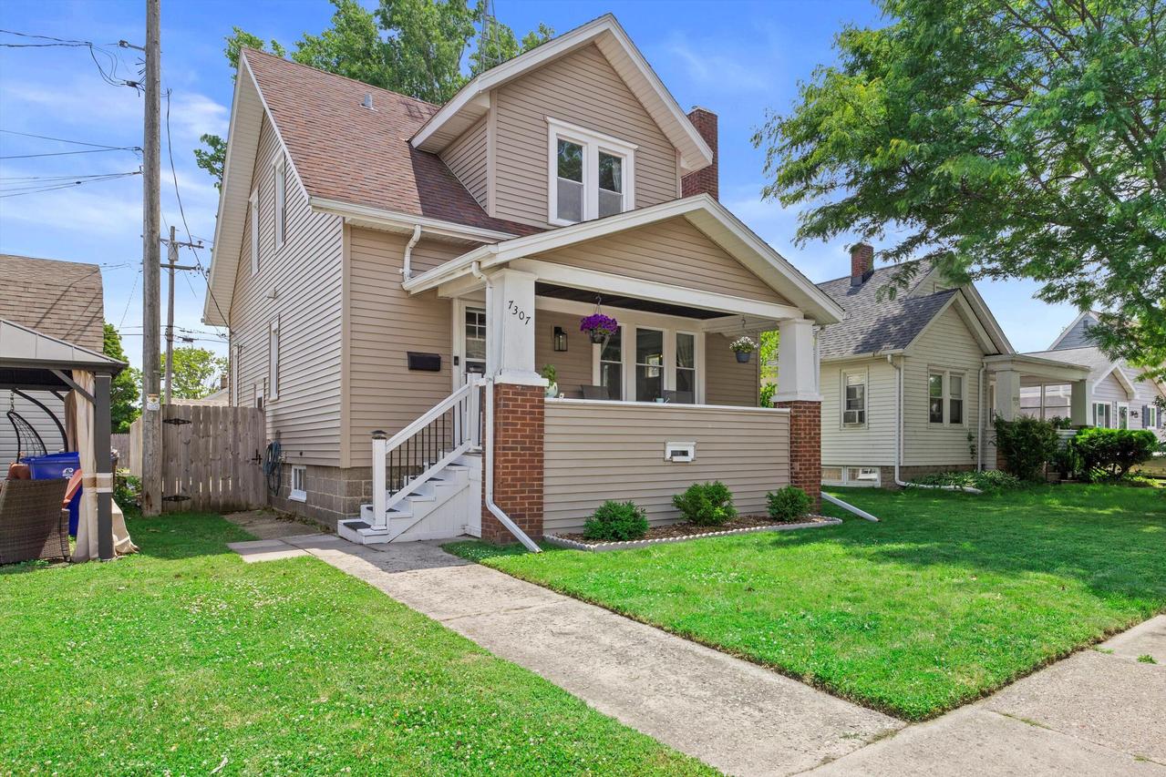7307 36th Ave, Kenosha, WI 53142
