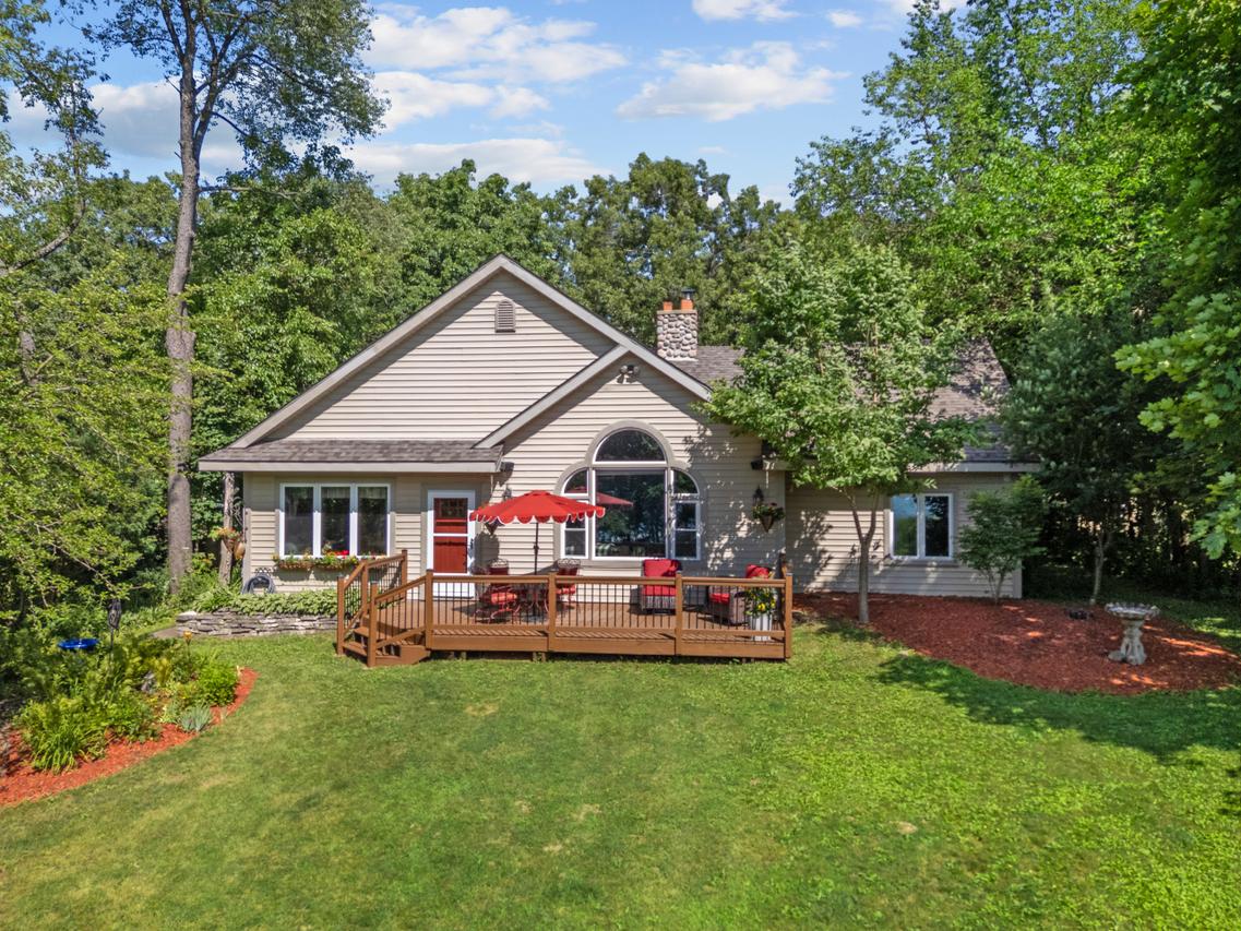 W376S4867 E Pretty Lake, Ottawa, WI 53118