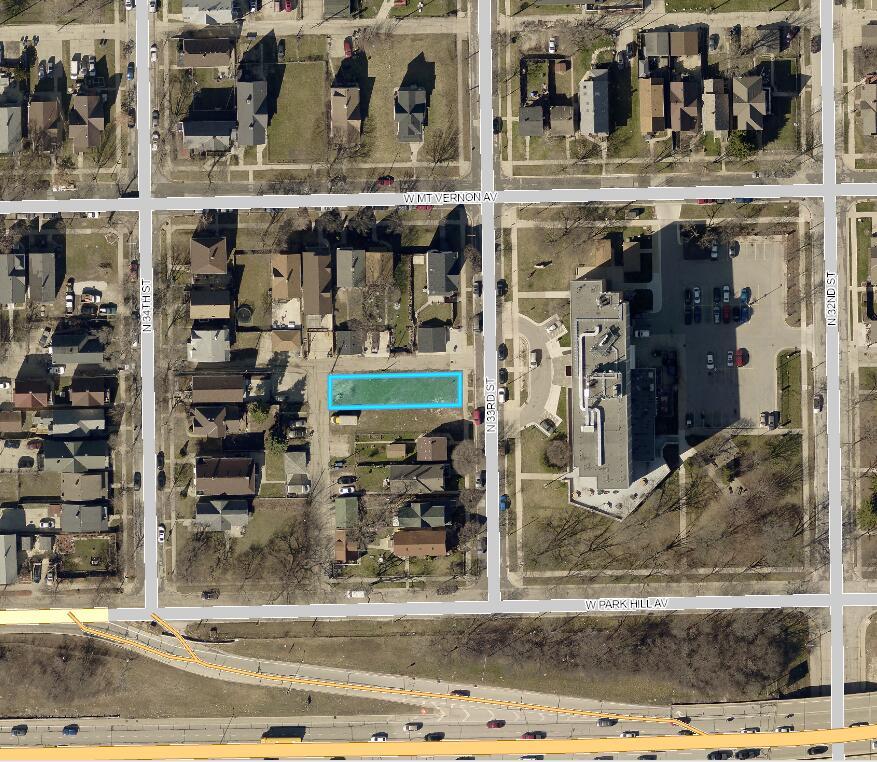 223 N 33rd St., Milwaukee, WI 53208