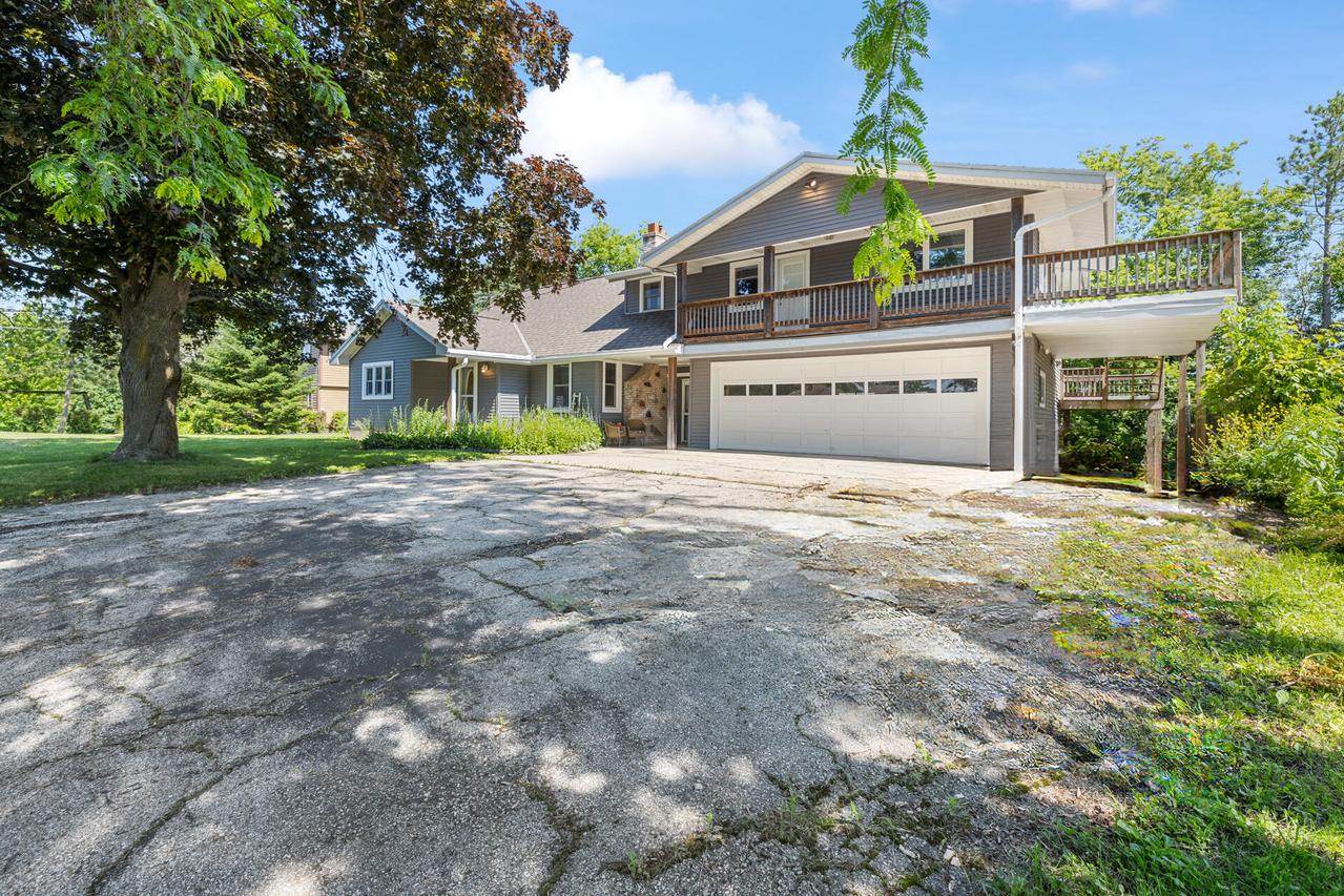 W1225 Floral Park, Osceola, WI 53010