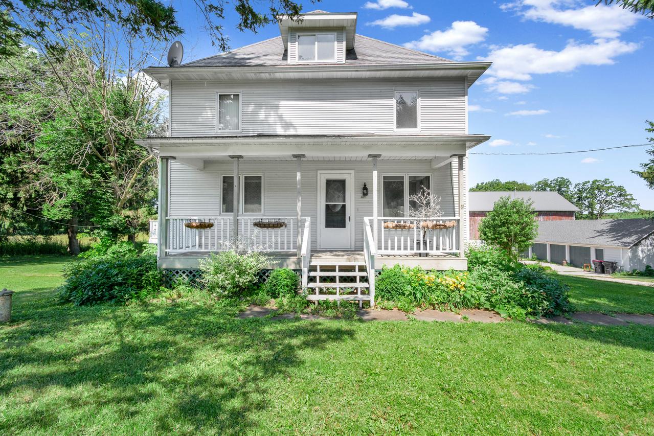N8869 Jordan Rd, Waterloo, WI 53594