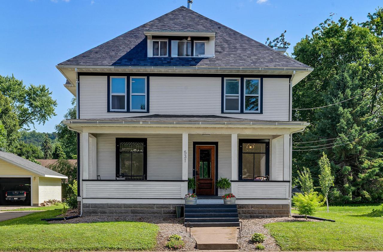 531 Hamilton St, West Salem, WI 54669
