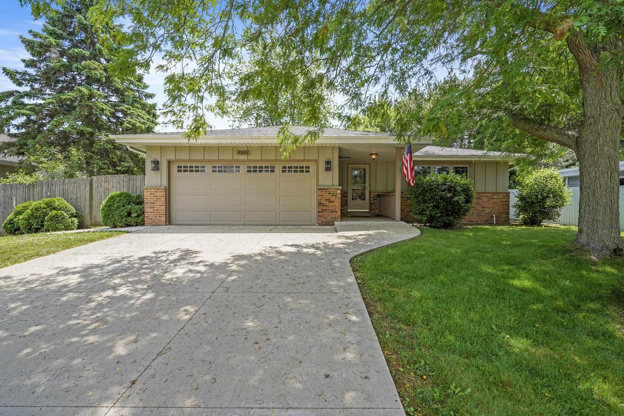 4305 Garden Dr, Mount Pleasant, WI 53403