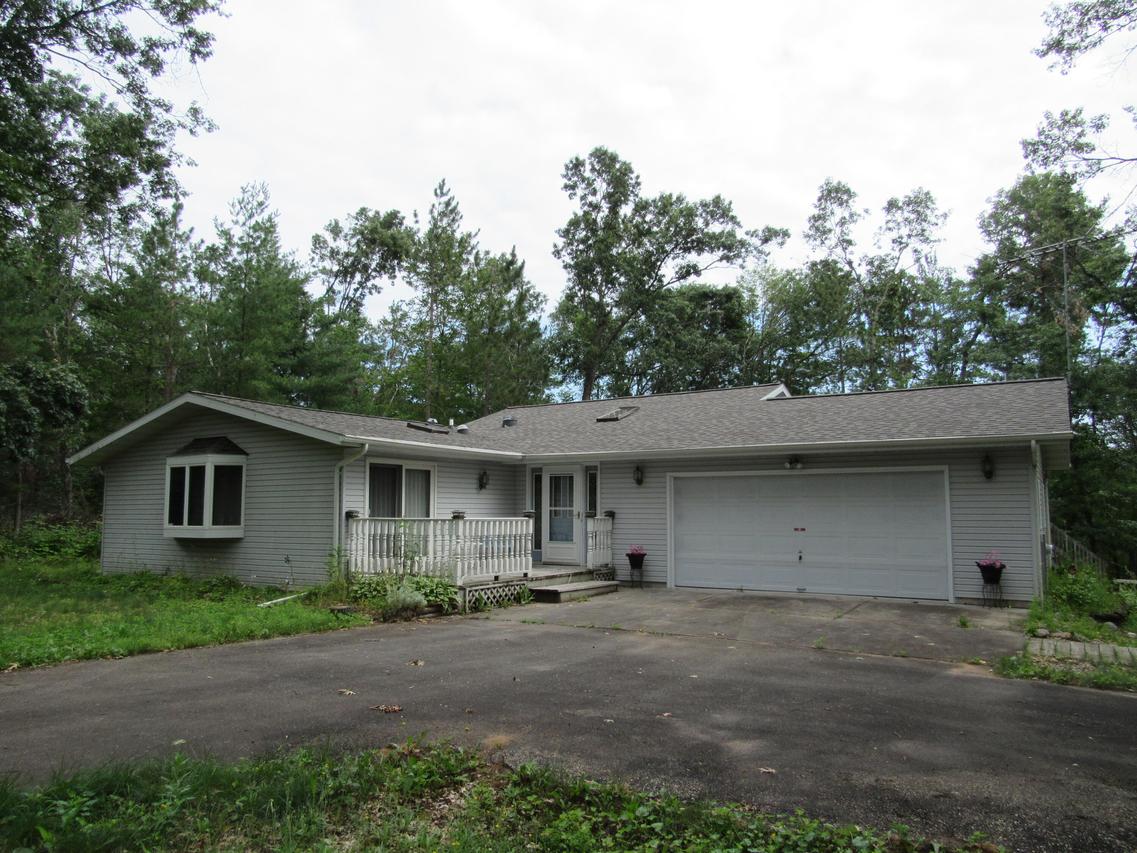 W1780 Fern Rd, Menominee, WI 54135