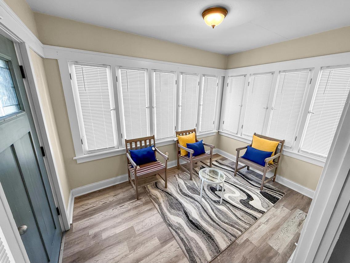 3408 N Hubbard St, Milwaukee, WI 53212