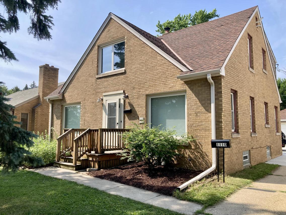1108 W Silver Spring #1110, Glendale, WI 53209