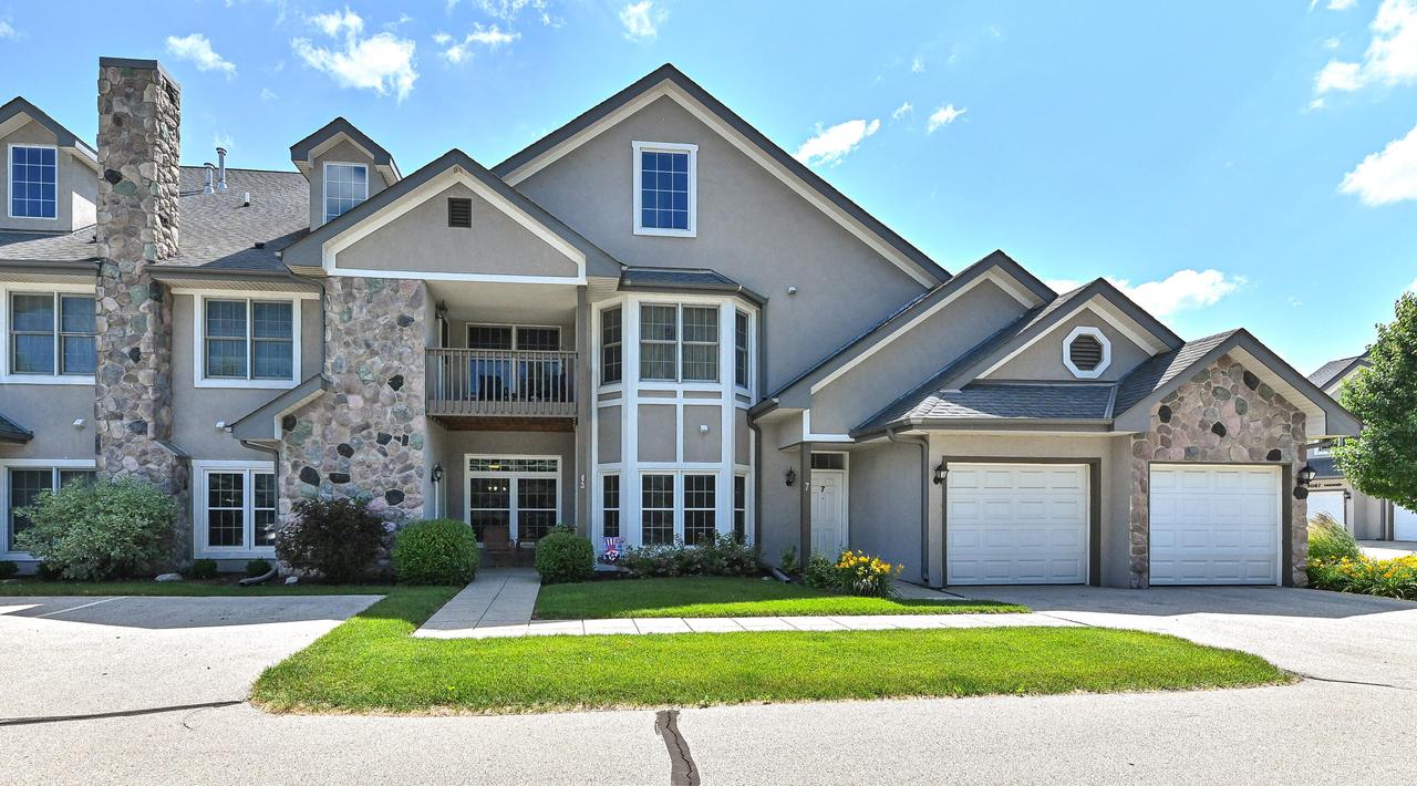 N30W23082 Pineview Way #3, Pewaukee, WI 53072