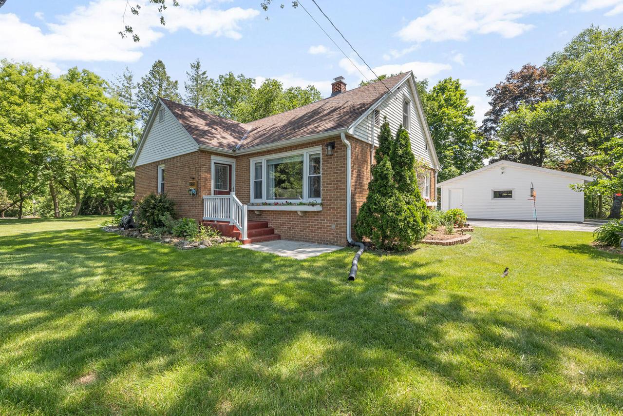 W168N11360 Western Ave, Germantown, WI 53022
