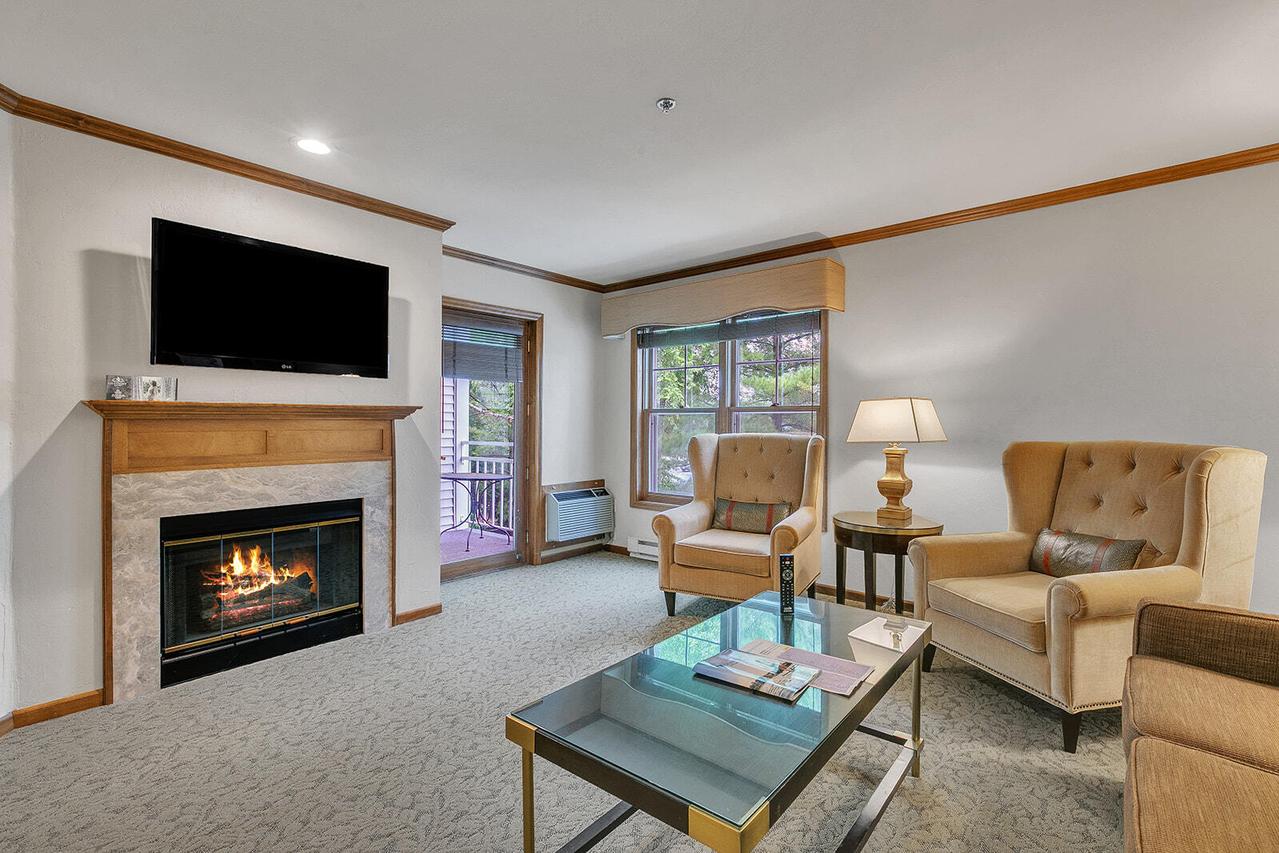 101 Osthoff Ave #369, Elkhart Lake, WI 53020