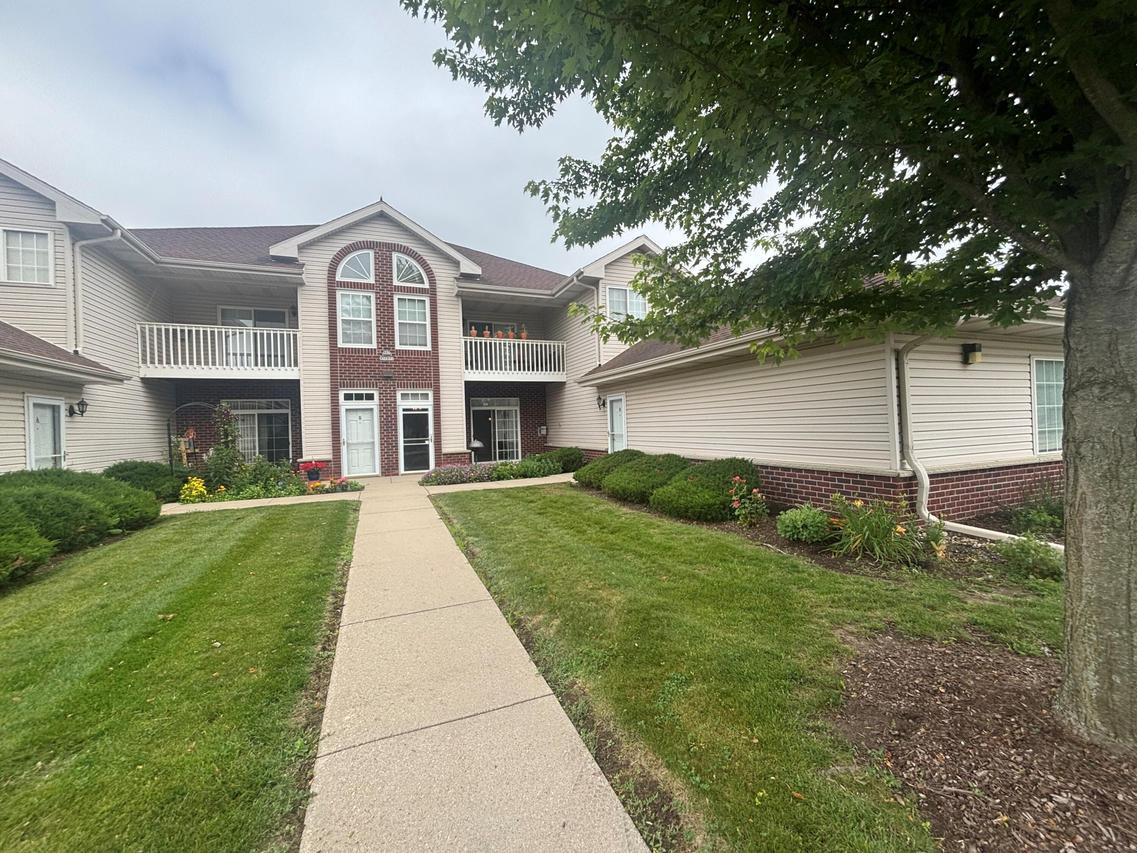 N43W32821 Rasmus Rd #11C, Nashotah, WI 53058