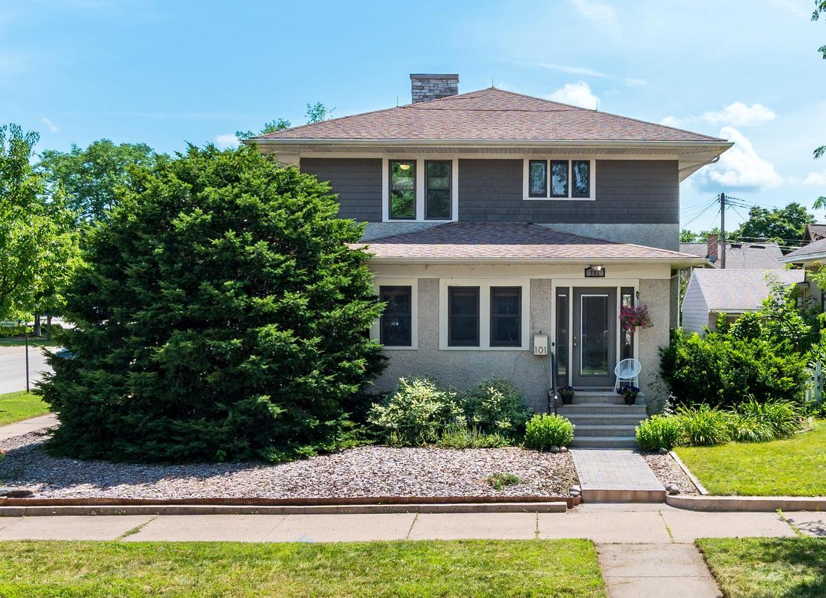 101 17th St, La Crosse, WI 54601