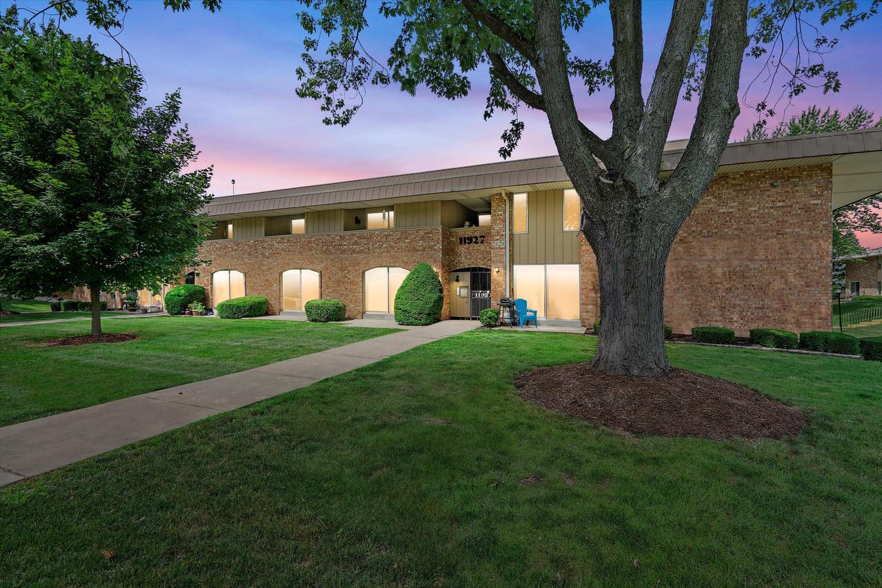 11927 W Appleton Ave #4, Milwaukee, WI 53224