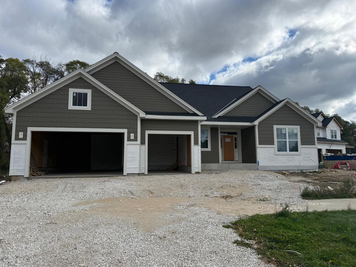 W237N5478 Fieldstone Pass, Sussex, WI 53089