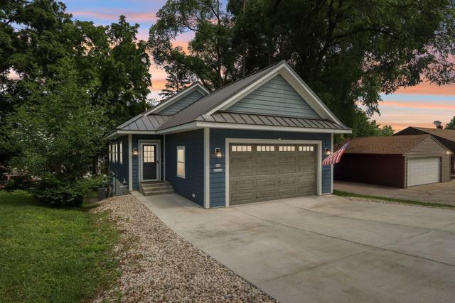 New Homes For Sale This Week That Attend Pewaukee Lake Elementary School: July 11th to July 17th