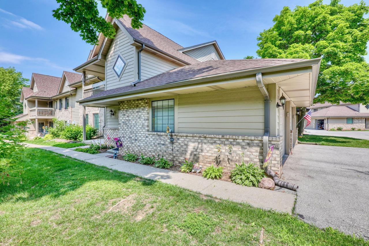 N80W12980 Fond Du Lac Ave #4, Menomonee Falls, WI 53051