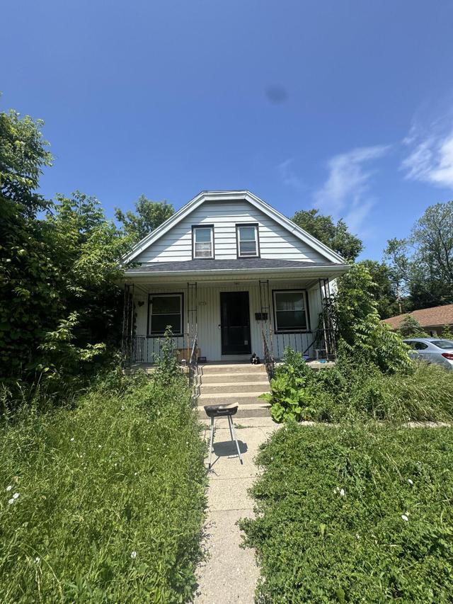 4726 W Eggert Pl., Milwaukee, WI 53218