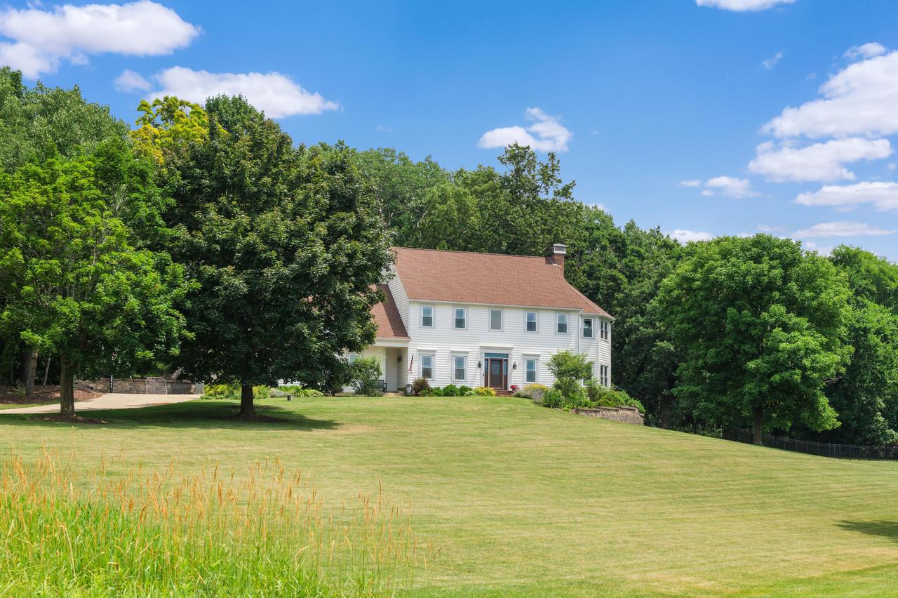 W279N7090 Millpond Way, Merton, WI 53029