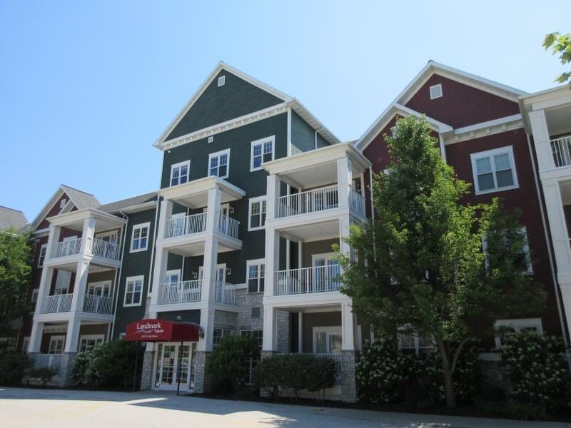 832 N 6th St #108, Sheboygan, WI 53081