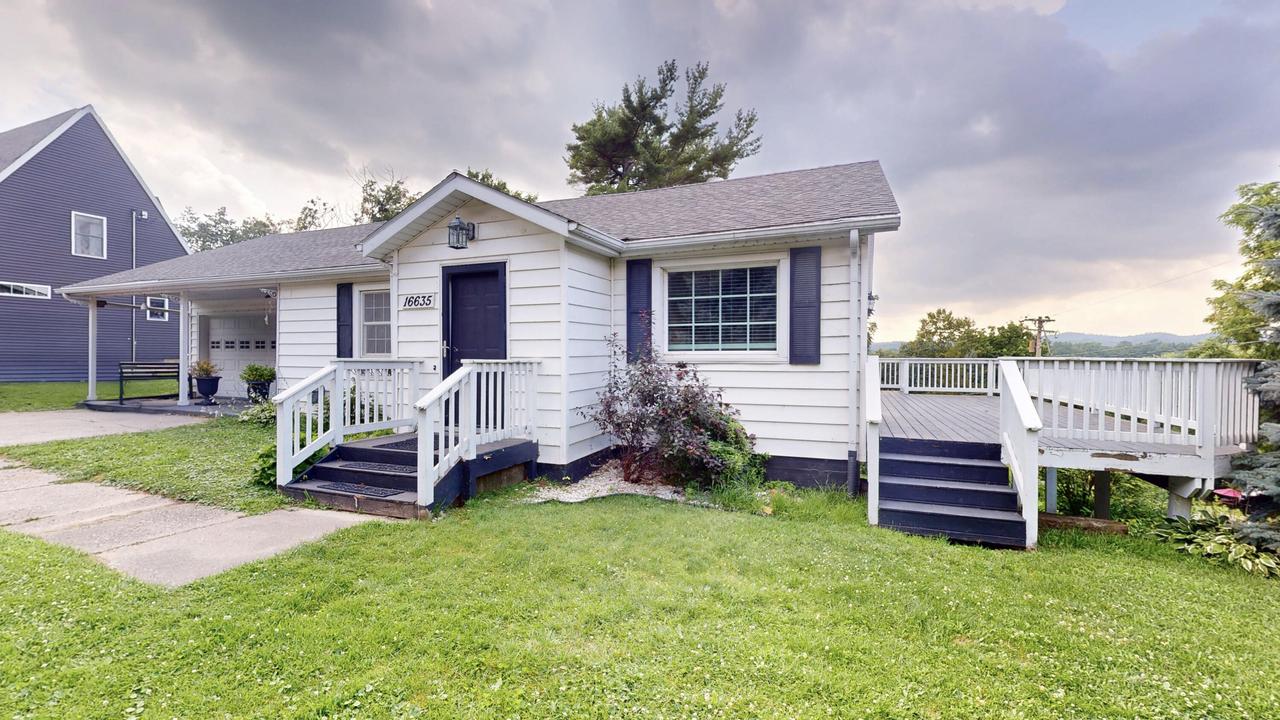 16635 S Main St, Galesville, WI 54630