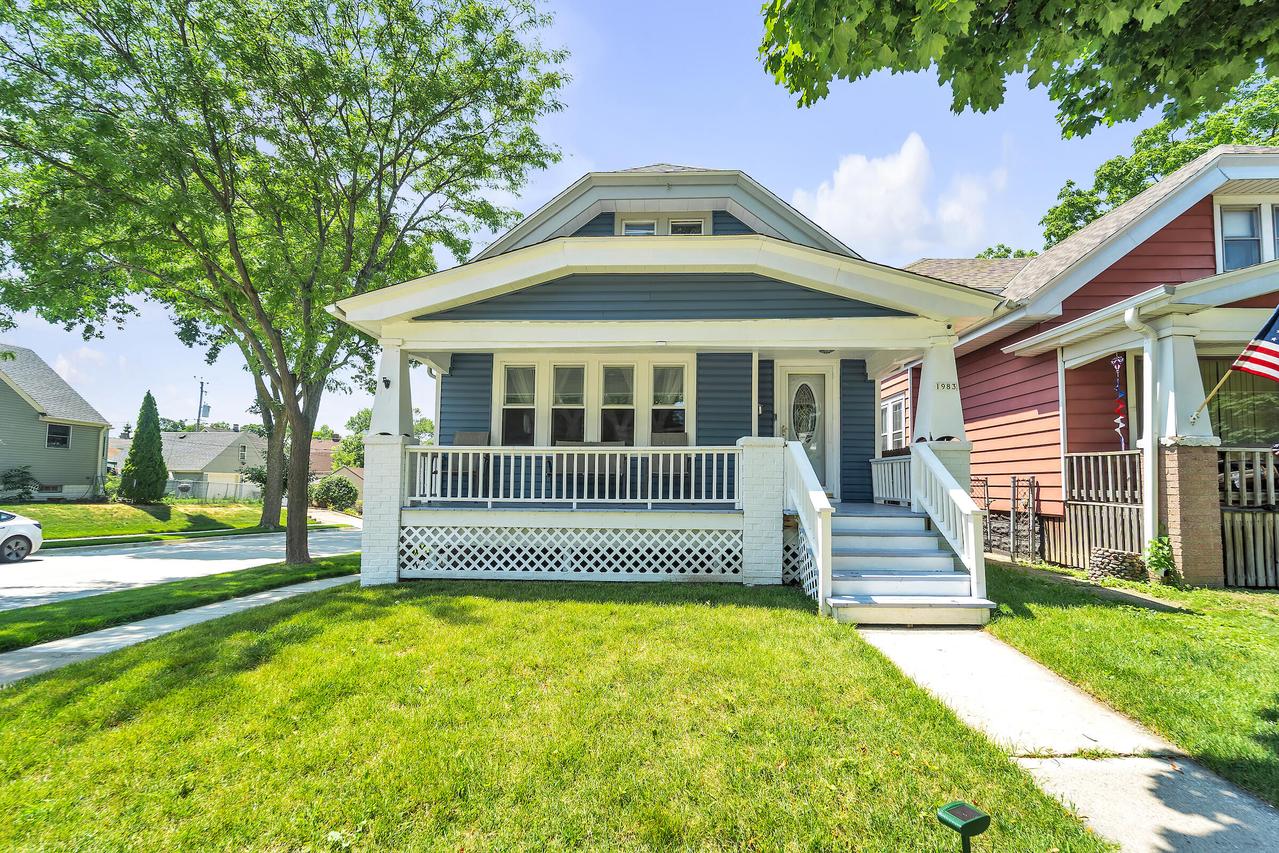 1983 S 76th St, West Allis, WI 53219