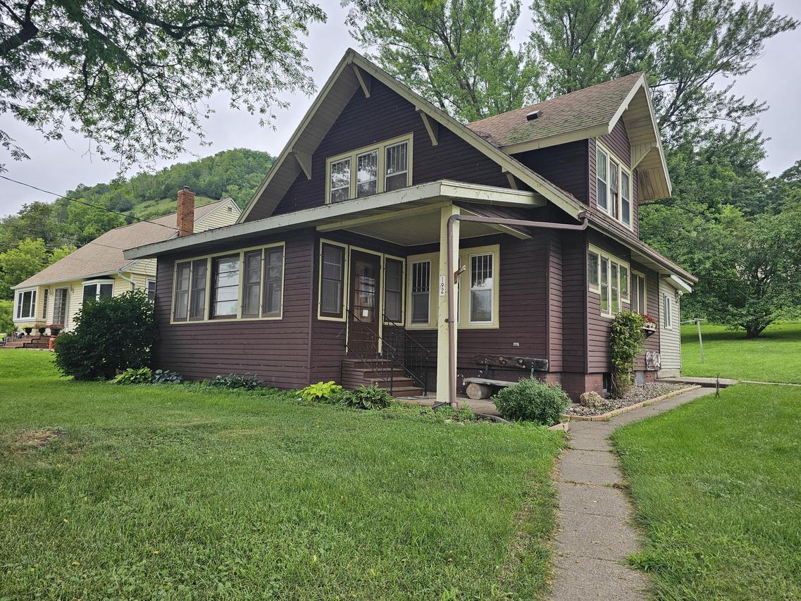 192 Main St, Ferryville, WI 54628