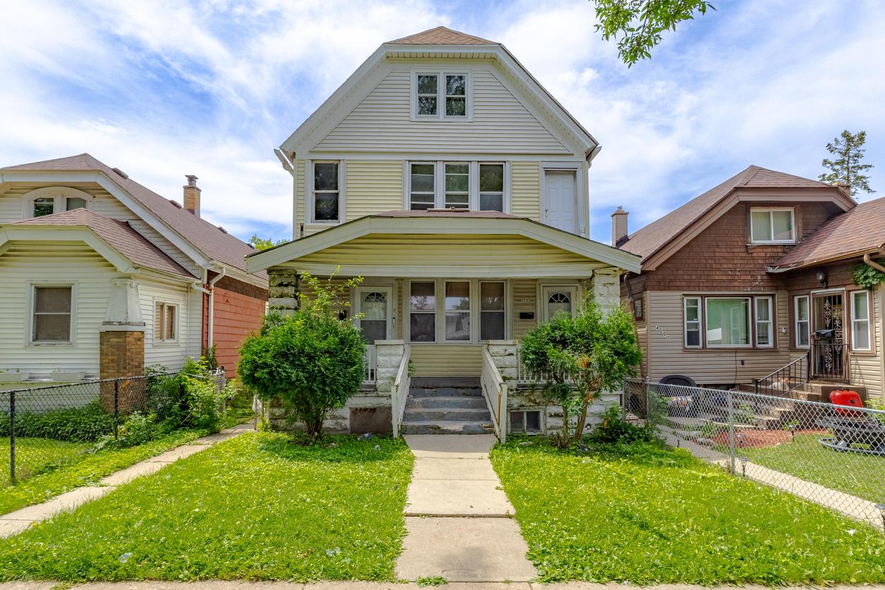 4047 N 19th St #4049, Milwaukee, WI 53209