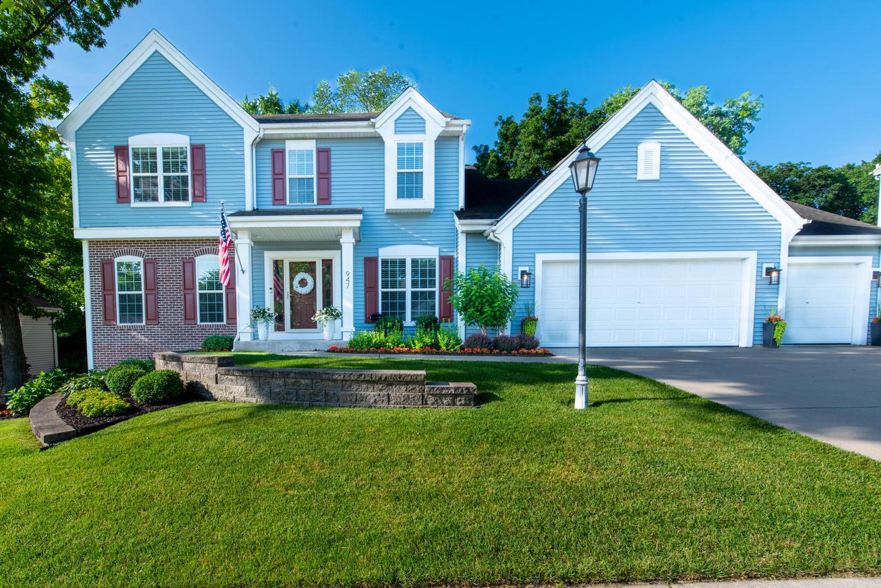 947 River Park, Waukesha, WI 53189
