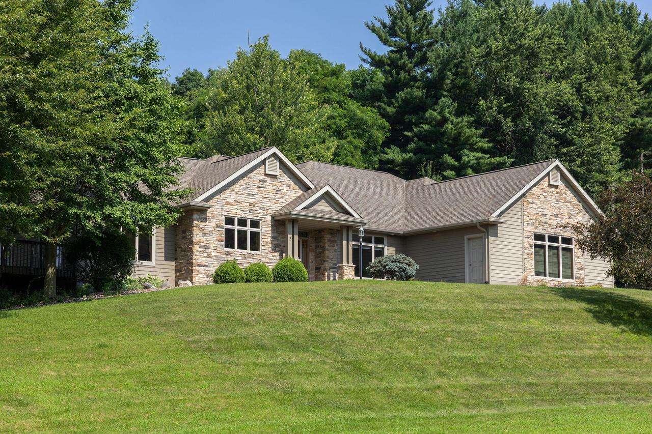 503 Pine Valley, Onalaska, WI 54650