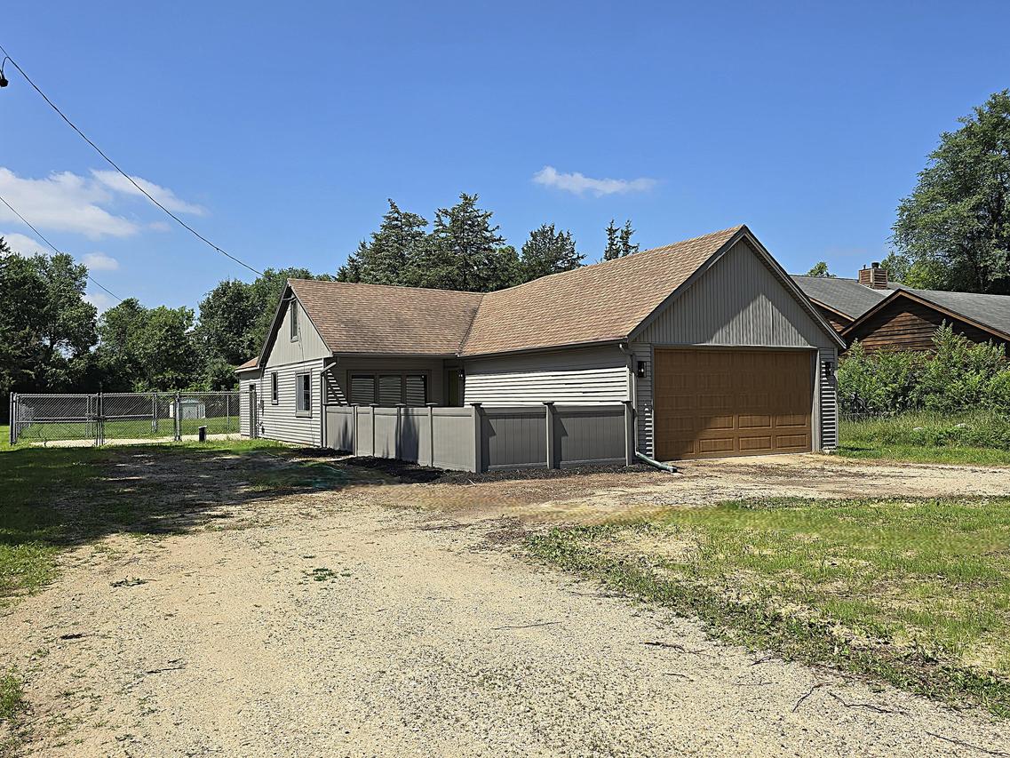 W378S5059 W Pretty Lake, Ottawa, WI 53118