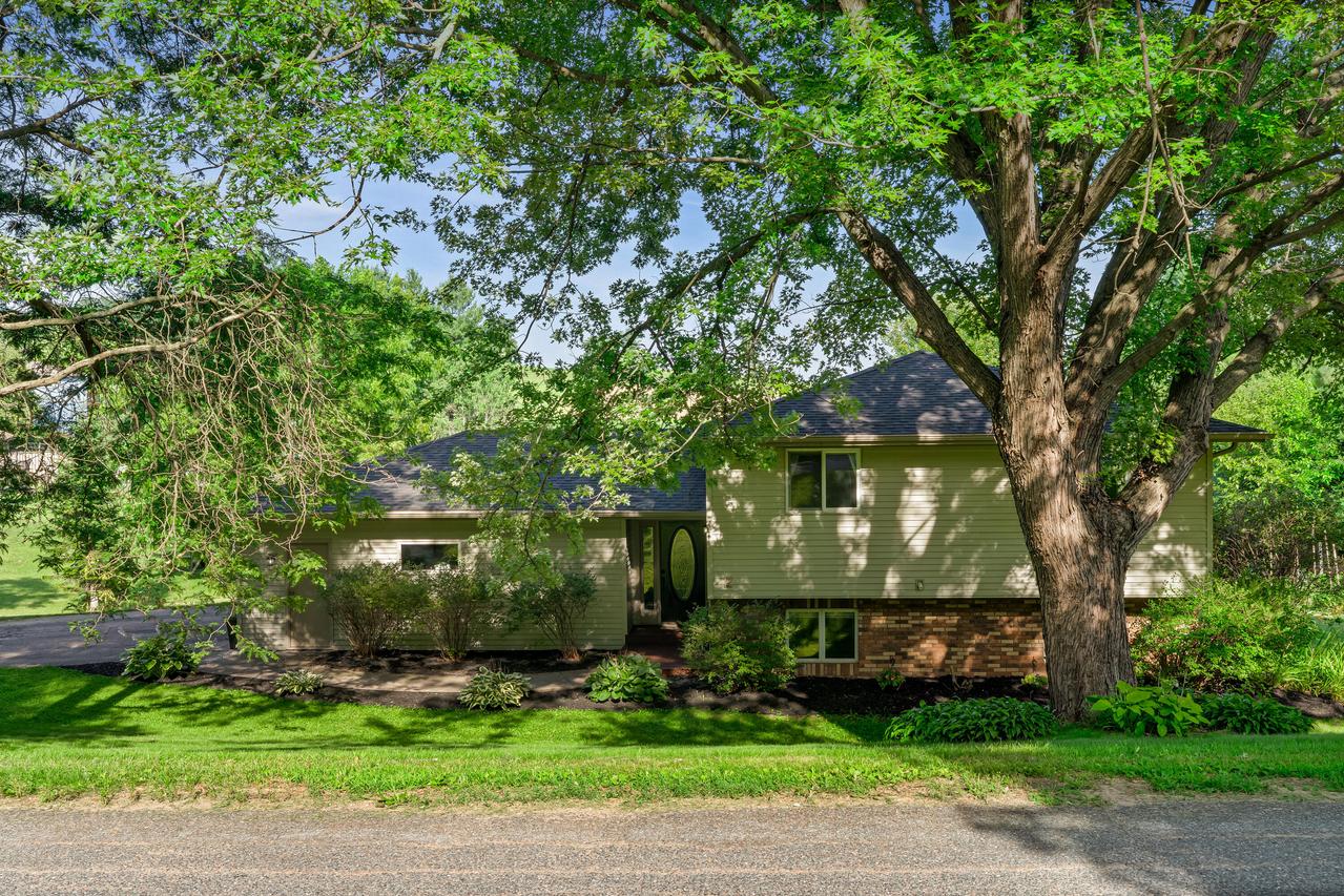 N4956 Briarcliffe Ct, Hamilton, WI 54669