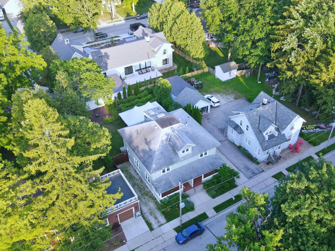 74 S West St, Elkhart Lake, WI 53020