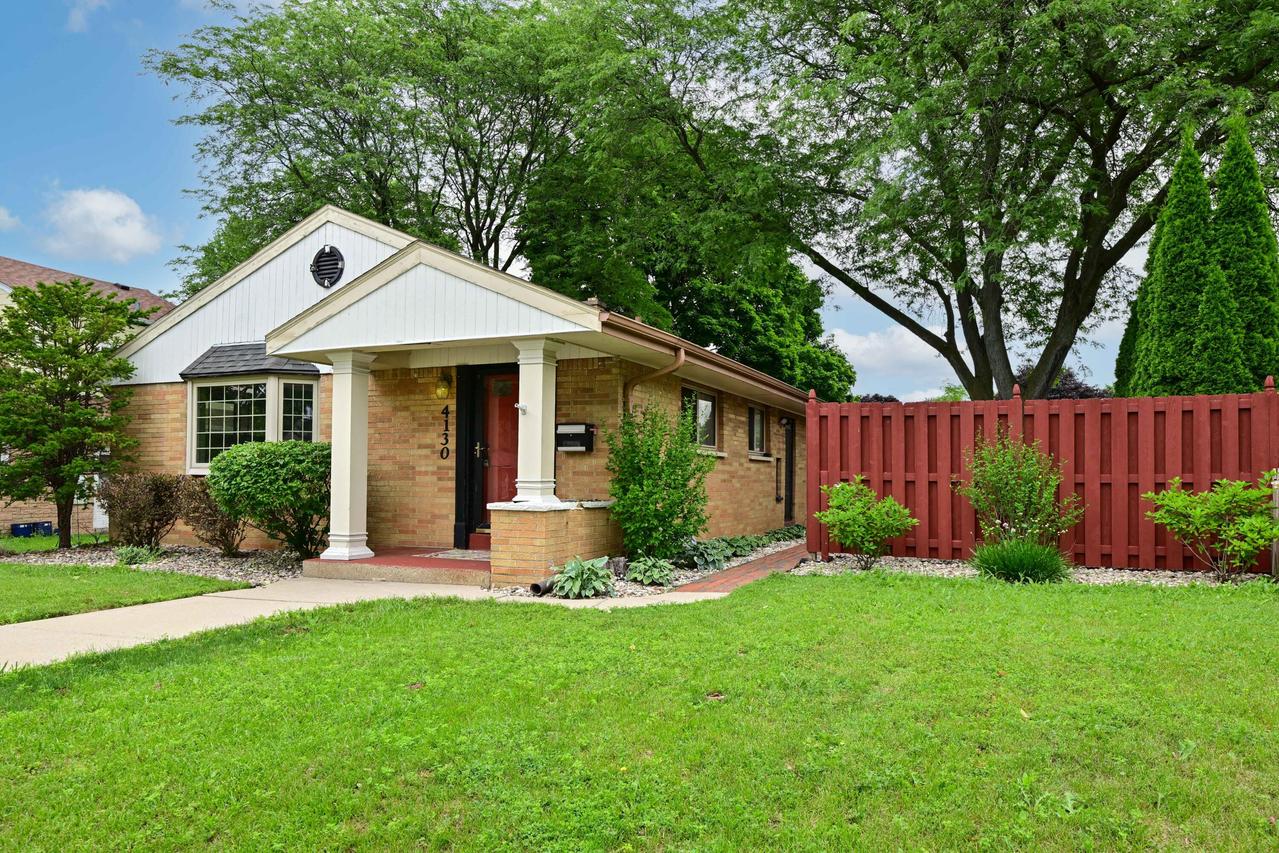4130 N 85th St, Milwaukee, WI 53222