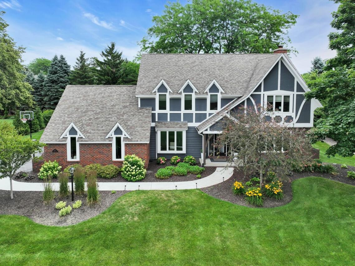 4287 Lake Meadow, Wind Point, WI 53402