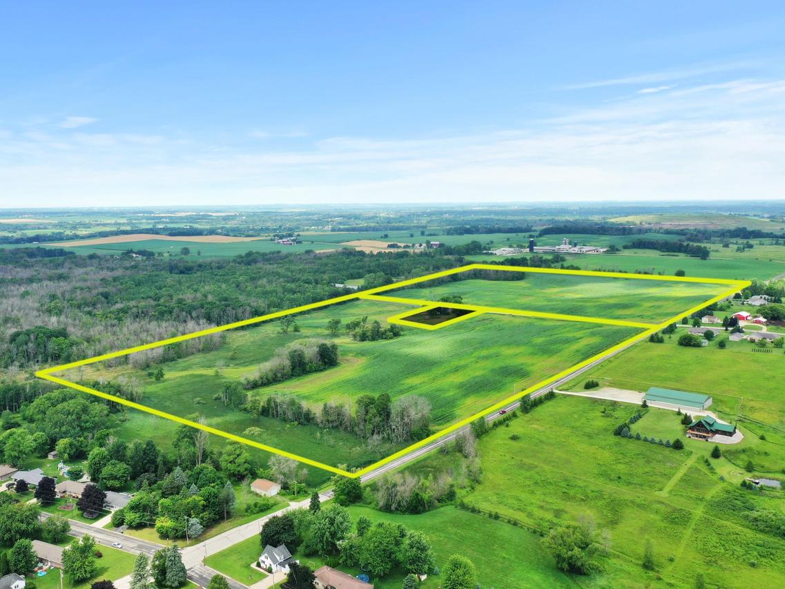11530 San Rd, Franklin, WI 54247