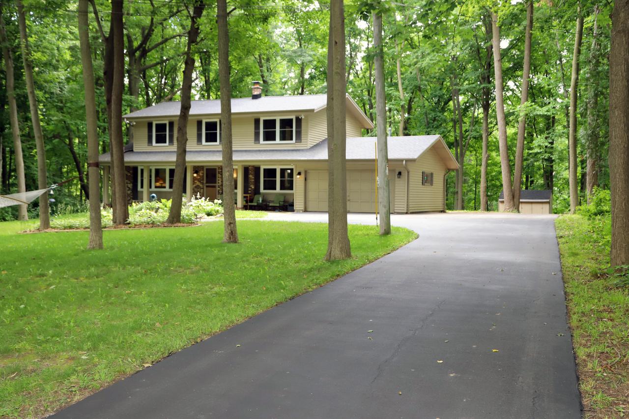 10545 W Greenwood Ter, Milwaukee, WI 53224