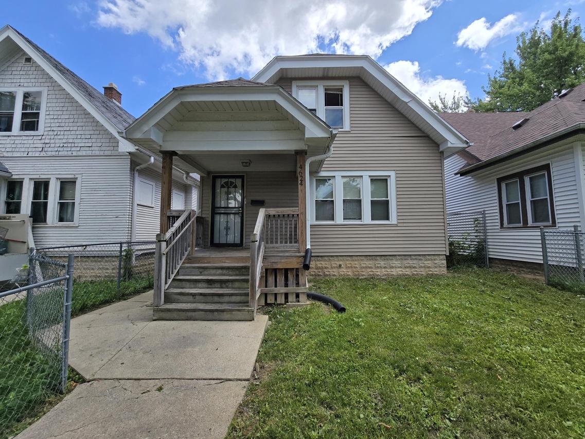 4624 N 29th St, Milwaukee, WI 53209