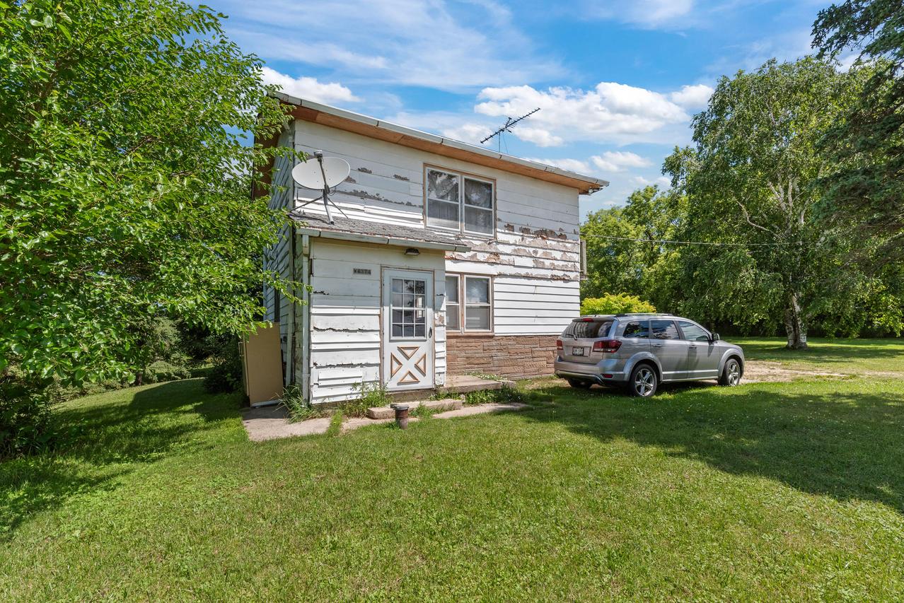 W4374 County Road Rr -, Holland, WI 53075