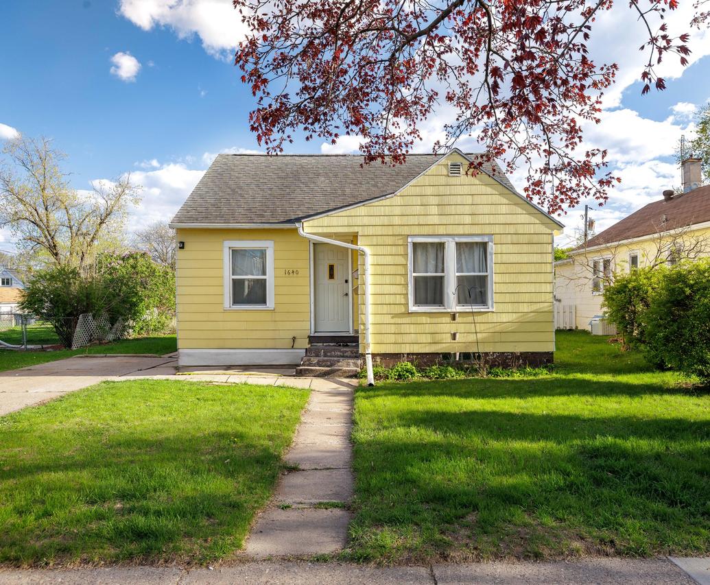 1640-1642 Barlow St, La Crosse, WI 54601