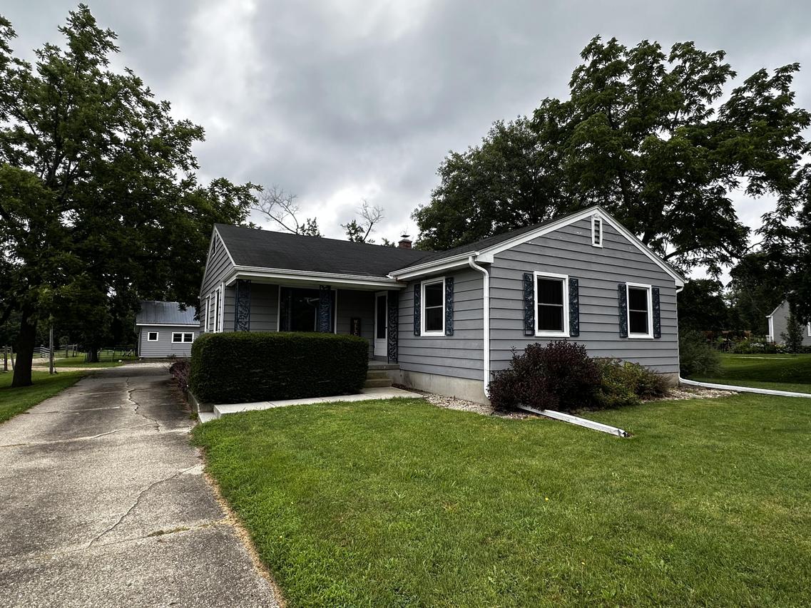5912 E Creek Rd, LaPrairie, WI 53546