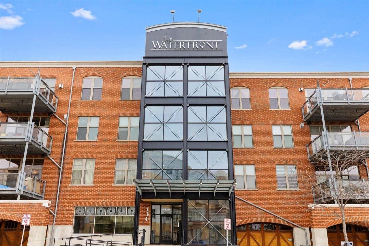 130 S Water St #107, Milwaukee, WI 53204