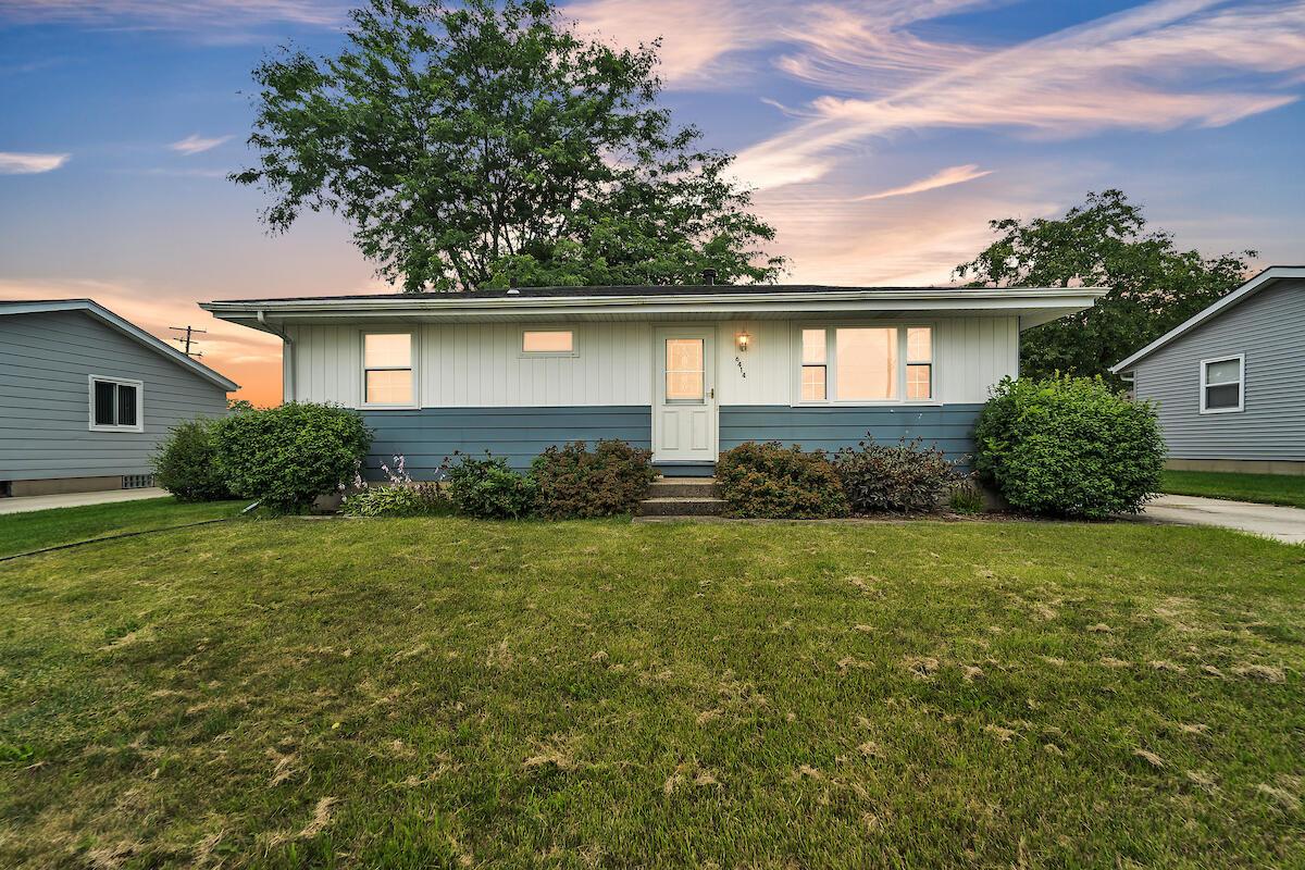 6414 57th Ave, Kenosha, WI 53142