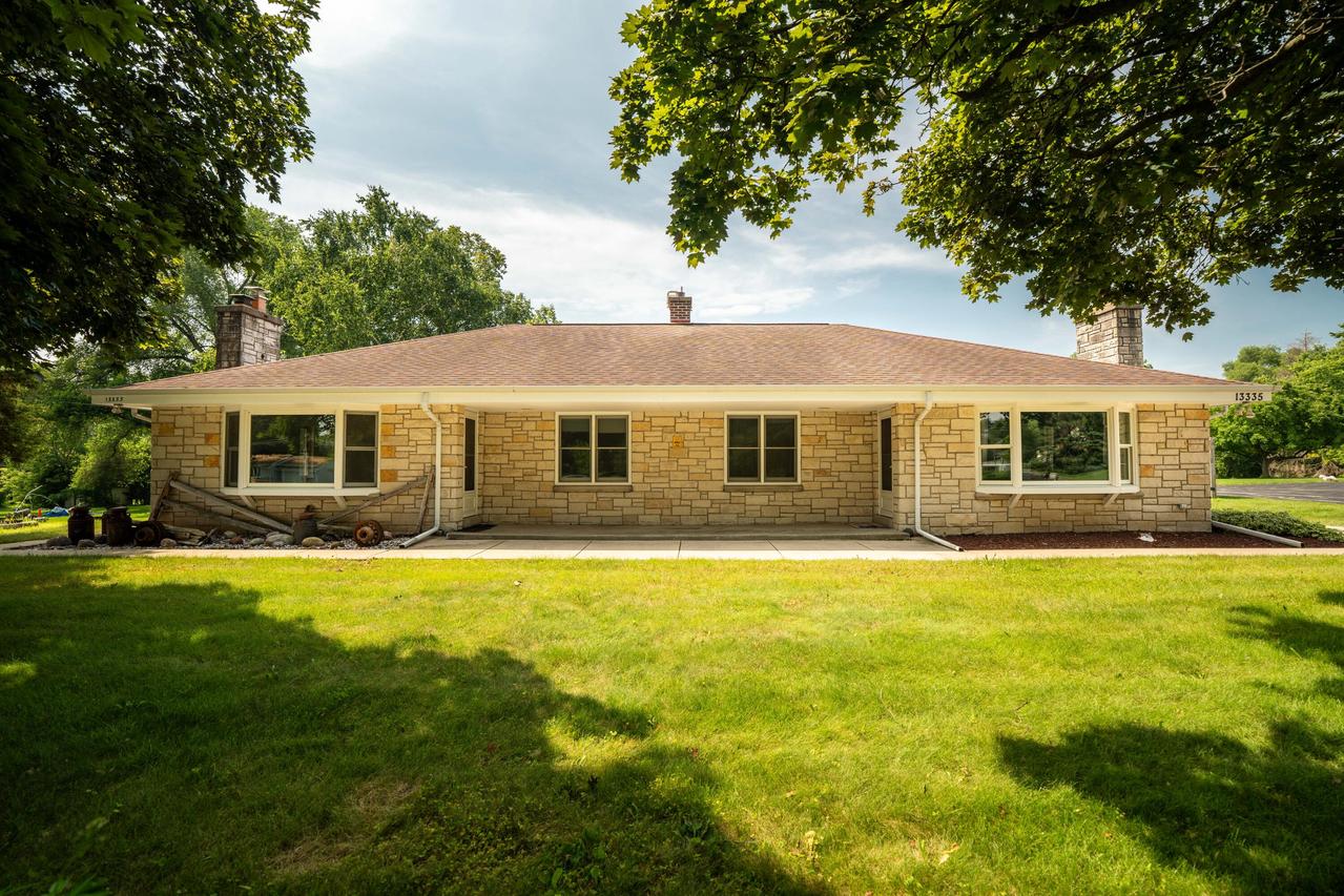 13333 W Cleveland Ave #13335, New Berlin, WI 53151