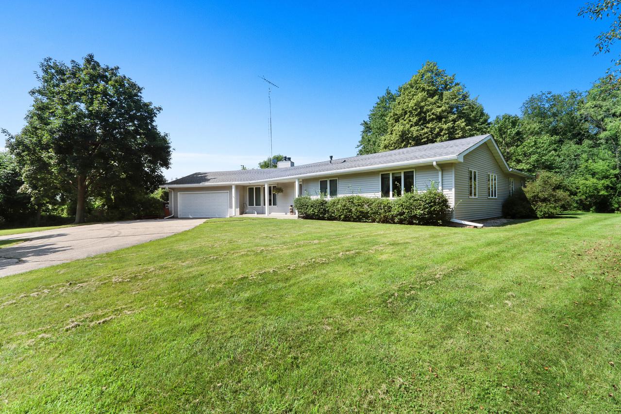 3345 County Road F -, Delavan, WI 53115